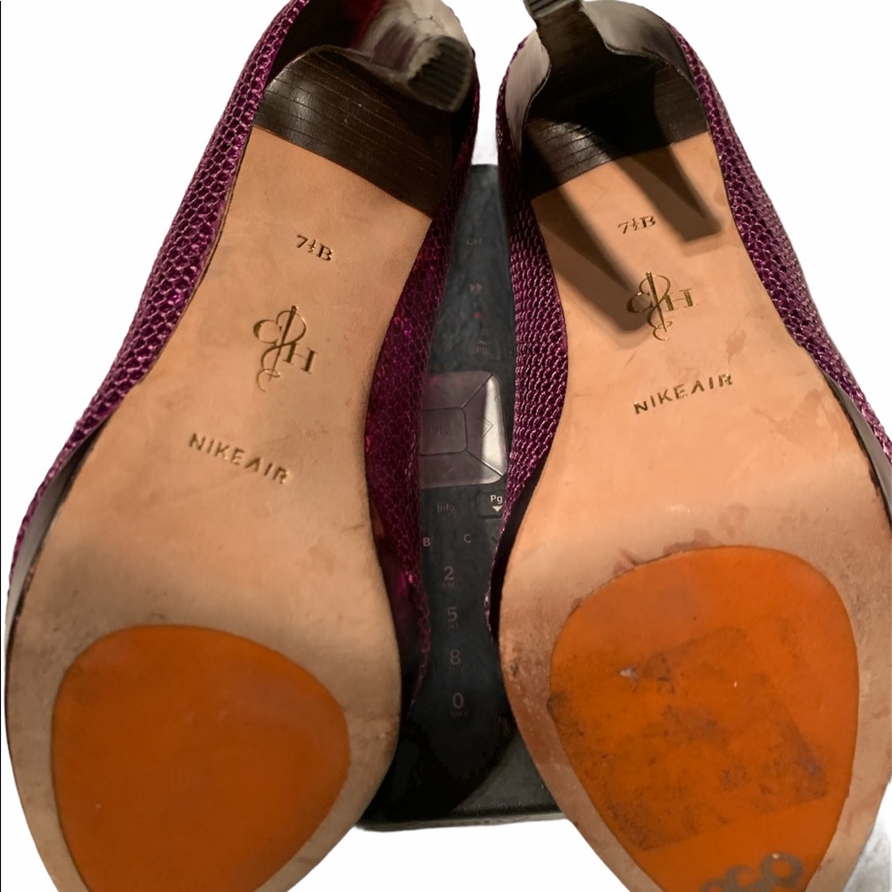 ⭐️Cole Haan Chelsea Purple Sequin Heel Pump⭐️ - Picture 6 of 14